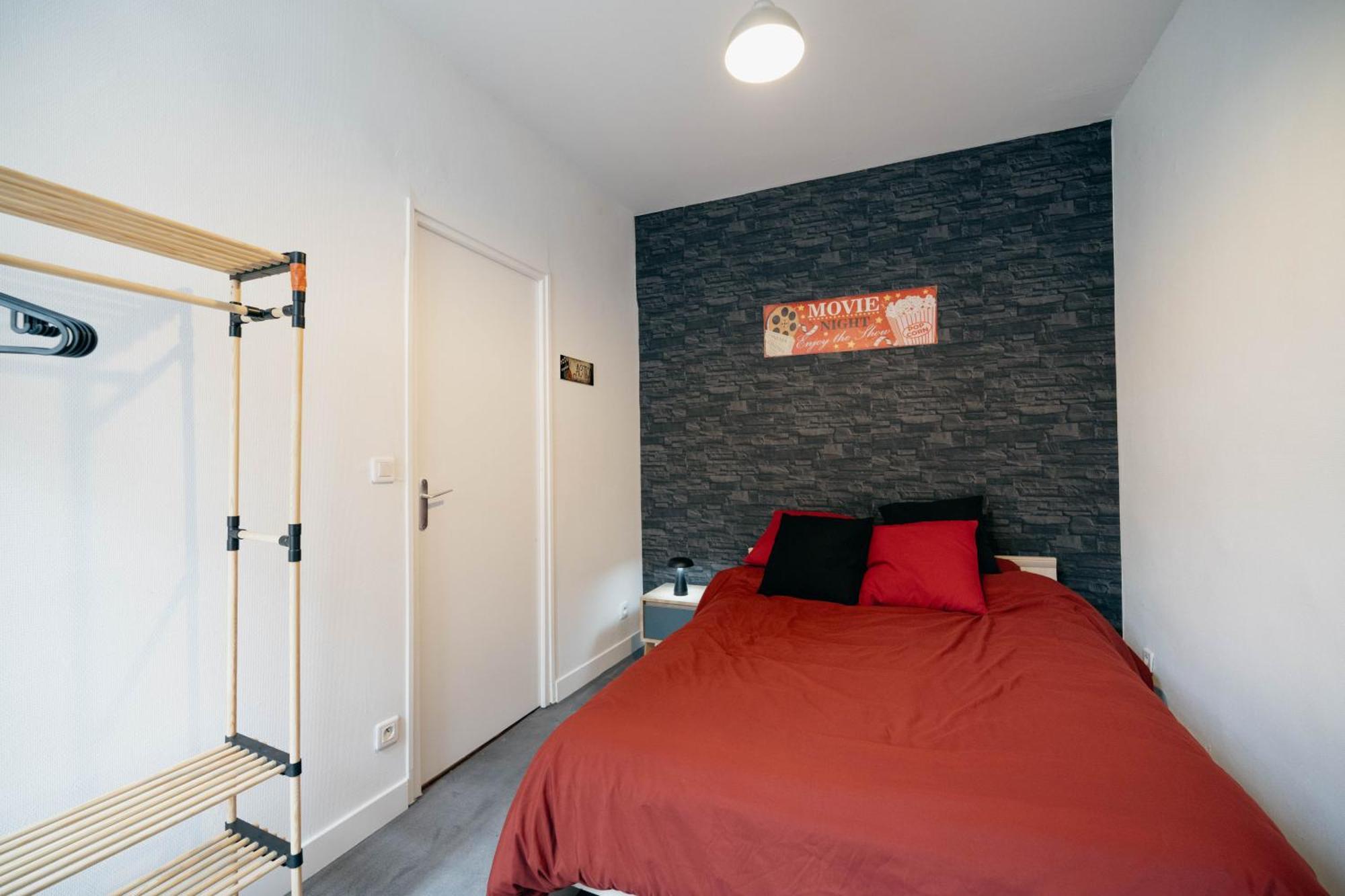 Le Sejour Cine-Proche Du Centre-Wifi-Parking Apartamento Lourdes Exterior foto