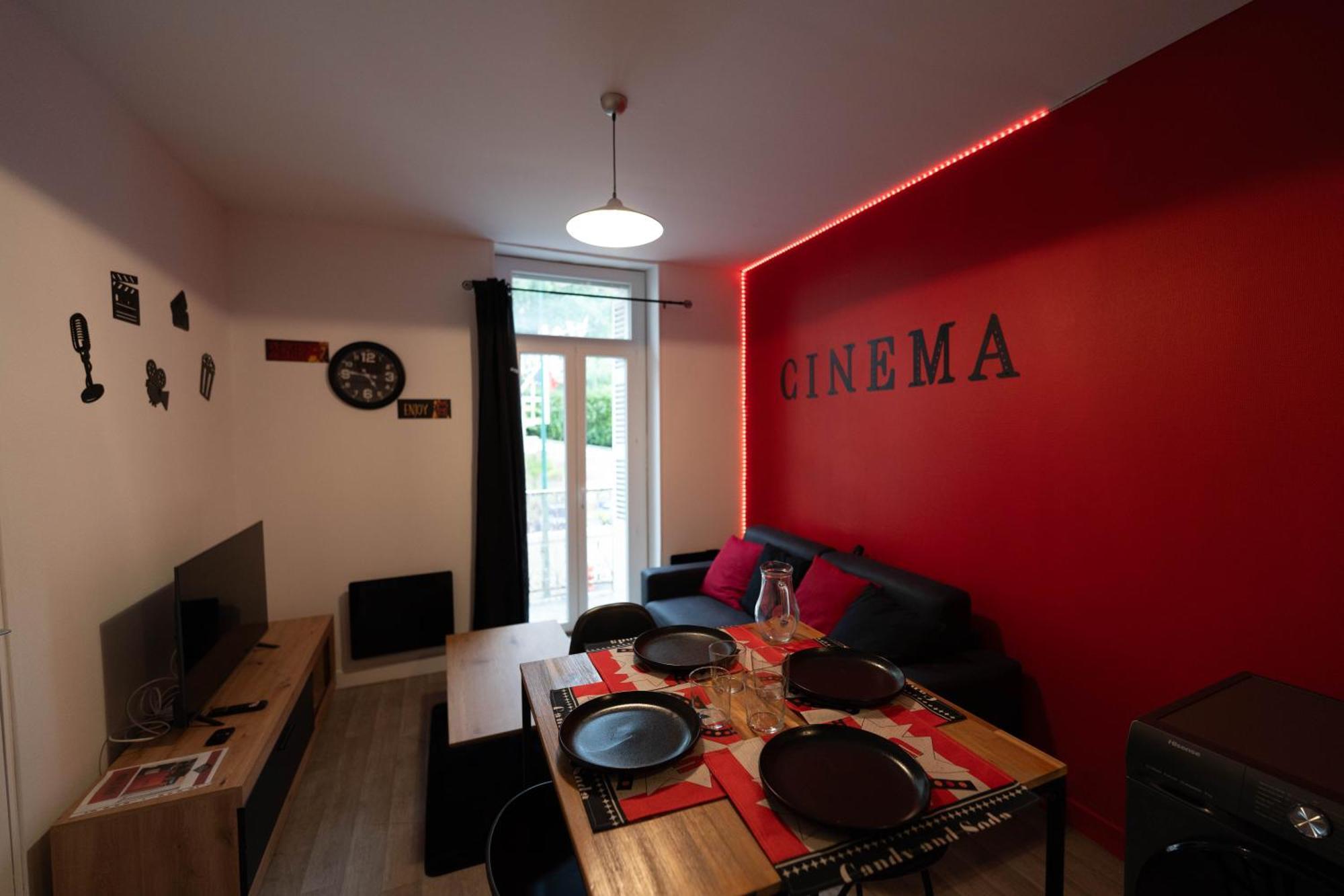 Le Sejour Cine-Proche Du Centre-Wifi-Parking Apartamento Lourdes Exterior foto